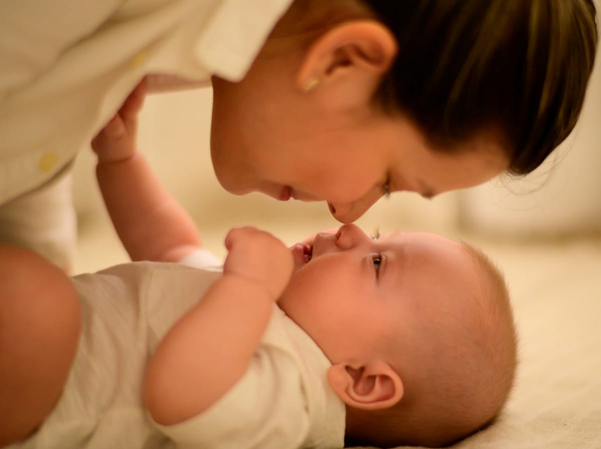 What I Tell Every New Parent: A Paediatric Physiotherapist’s Guide to Baby Care